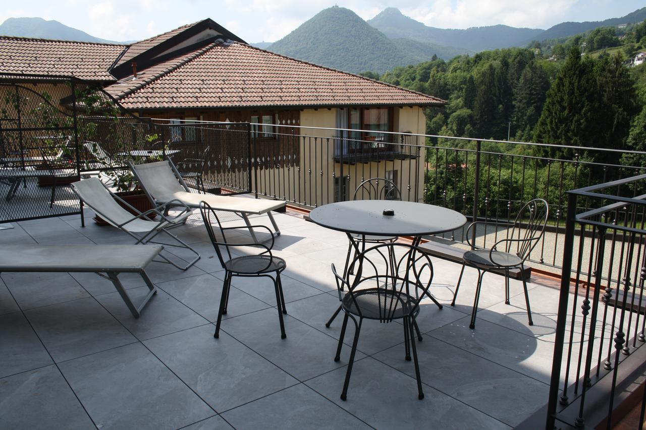 Hotel La Torre Castiglione d'Intelvi Bagian luar foto